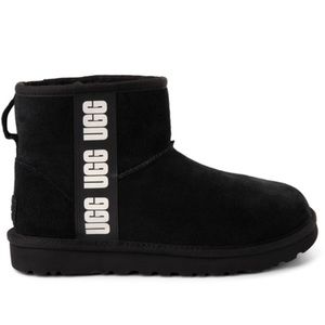 UGG mini boots size 10 womens